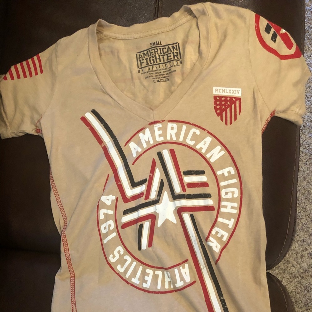 Short sleeve shirt